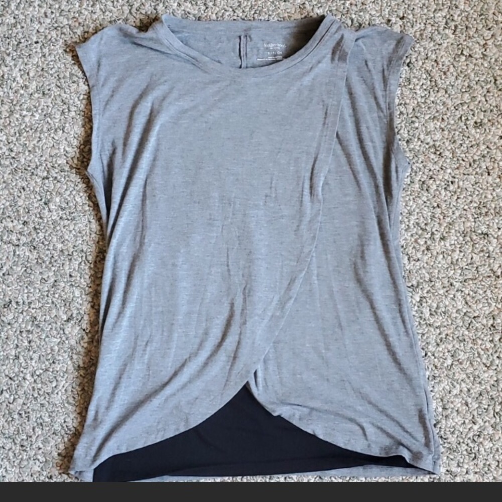 Motherhood Maternity Tulip Nursing top